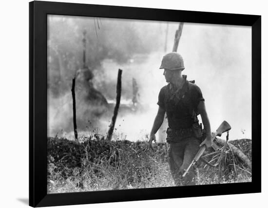 Vietnam War U.S. Marine-Associated Press-Framed Photographic Print