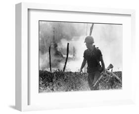 Vietnam War U.S. Marine-Associated Press-Framed Photographic Print