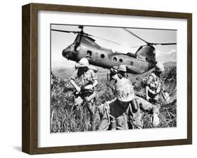 Vietnam War U.S. Marines-Associated Press-Framed Premium Photographic Print