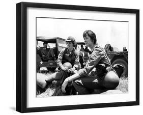 Vietnam War U.S. Nurses-Associated Press-Framed Photographic Print