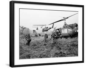 Vietnam War U.S. Troops-Horst Faas-Framed Photographic Print