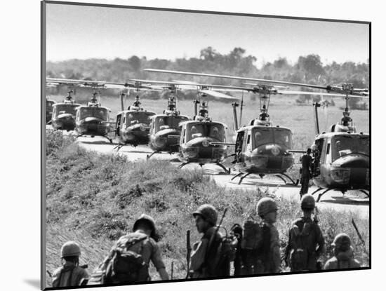 Vietnam War US Helicopters-Associated Press-Mounted Photographic Print