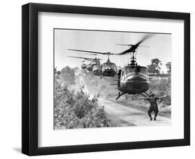 Vietnam War US Helicopters-Horst Faas-Framed Photographic Print