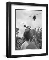 Vietnam War US Shaving-Horst Faas-Framed Photographic Print