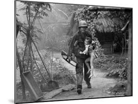 Vietnam War-Horst Faas-Mounted Premium Photographic Print