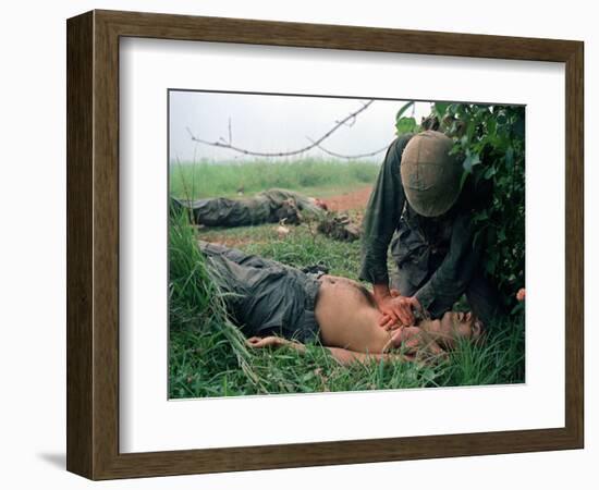 Vietnam War-Horst Faas-Framed Photographic Print