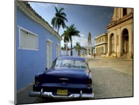 View Across Plaza Mayor with Old American Car Parked on Cobbles, Trinidad, Cuba, West Indies-Lee Frost-Mounted Photographic Print
