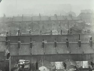 https://imgc.allpostersimages.com/img/posters/view-across-roof-tops-bethnal-green-london-1923_u-L-Q1MWWJU0.jpg?artPerspective=n