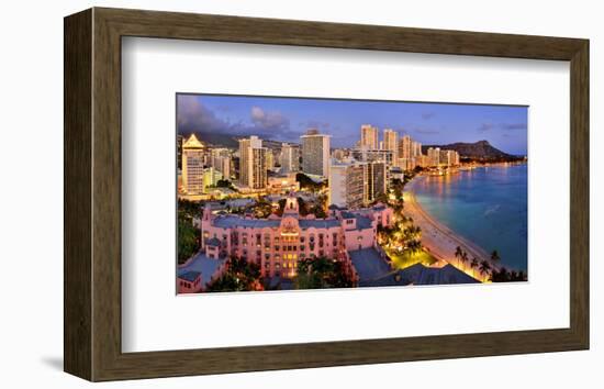 View across Waikiki Beach towards Diamond Head, Honolulu, Island of Oahu, Hawaii, USA-null-Framed Art Print