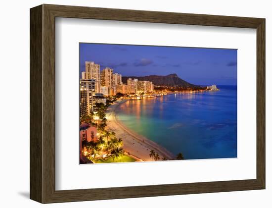 View across Waikiki Beach towards Diamond Head, Honolulu, Island of Oahu, Hawaii, USA-null-Framed Art Print