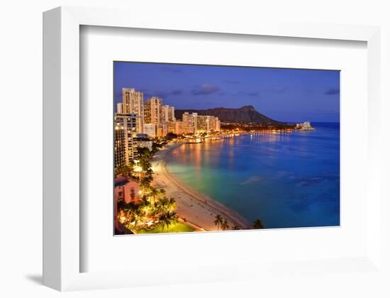 View across Waikiki Beach towards Diamond Head, Honolulu, Island of Oahu, Hawaii, USA-null-Framed Art Print