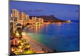 View across Waikiki Beach towards Diamond Head, Honolulu, Island of Oahu, Hawaii, USA-null-Mounted Art Print