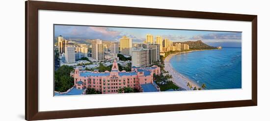 View across Waikiki Beach towards Diamond Head, Honolulu, Island of Oahu, Hawaii, USA-null-Framed Art Print