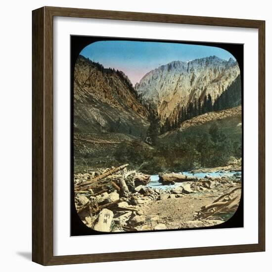 View Between Sonamarg and Baltal, Kashmir, India, Late 19th or Early 20th Century-null-Framed Giclee Print