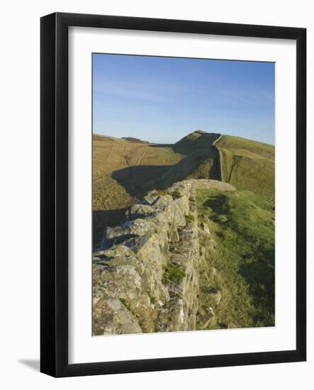 View East to Kings Hill, Hadrians Wall, UNESCO World Heritage Site, Northumbria National Park, Nort-James Emmerson-Framed Photographic Print