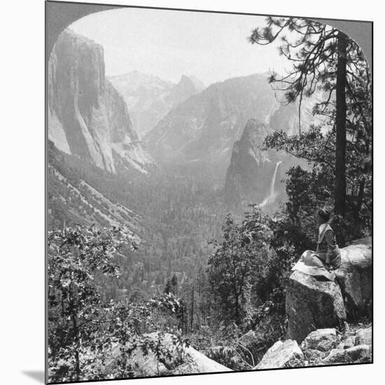 View from Inspiration Point Through Yosemite Valley, California, USA, 1902-Underwood & Underwood-Mounted Photographic Print