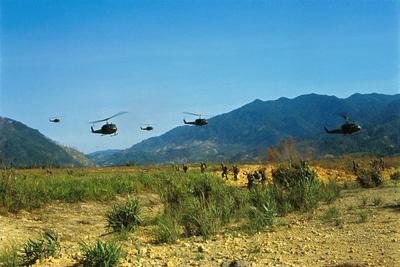 https://imgc.allpostersimages.com/img/posters/view-of-helicopters-landing_u-L-PZOSR70.jpg?artPerspective=n