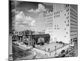 View of Houston, Texas-Dmitri Kessel-Mounted Photographic Print