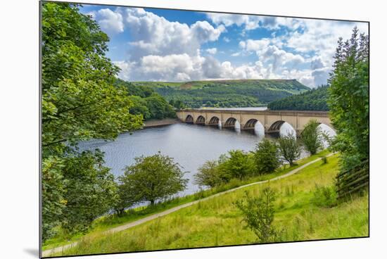 View of Ladybower Reservoir and Baslow Edge in the distance, Peak District, Derbyshire, England-Frank Fell-Mounted Photographic Print