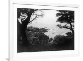 View of Monterey Bay from 17 Mile Drive - Carmel, CA-Lantern Press-Framed Premium Giclee Print