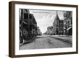 View of Nineteenth Street No. 2 - Bakersfield, CA-Lantern Press-Framed Art Print