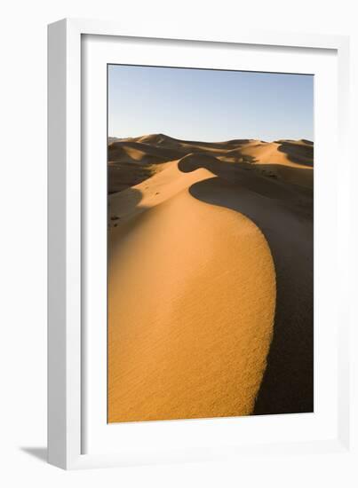 View of sand dunes in desert habitat, Khongoryn Els Sand Dunes, Southern Gobi Desert, Mongolia-David Tipling-Framed Photographic Print