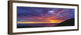 View of sunset over sea, Kealakekua Bay, Hawaii, USA-Panoramic Images-Framed Photographic Print