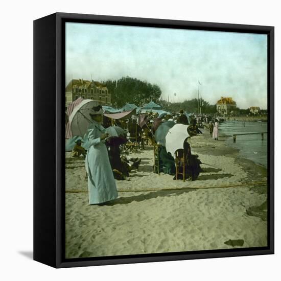 View of the Beach, Le Pouliguen (Loire-Atlantique, France), around 1900-Leon, Levy et Fils-Framed Stretched Canvas