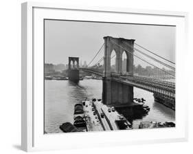 View of the Brooklyn Bridge-null-Framed Photographic Print