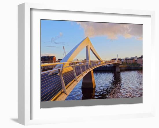 View of the River Clyde and the Tradeston Bridge, Glasgow, Scotland, United Kingdom, Europe-Karol Kozlowski-Framed Photographic Print