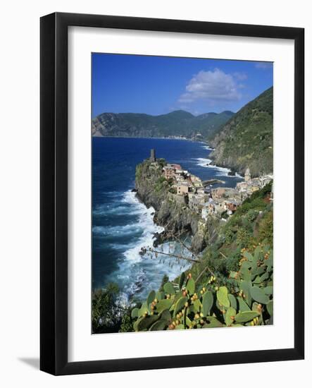 View over Village on the Riviera Di Levante, Vernazza, Cinque Terre, UNESCO World Heritage Site, Li-Stuart Black-Framed Photographic Print