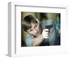 Viggo Mortensen-null-Framed Photo