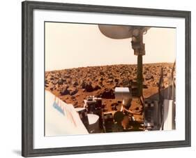 Viking 1 on the Martian Surface on July 24, 1976-null-Framed Photo