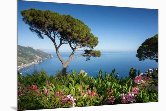 Villa Rufolo, Ravello, Costiera Amalfitana (Amalfi Coast), UNESCO World Heritage Site, Campania-Frank Fell-Mounted Premium Photographic Print
