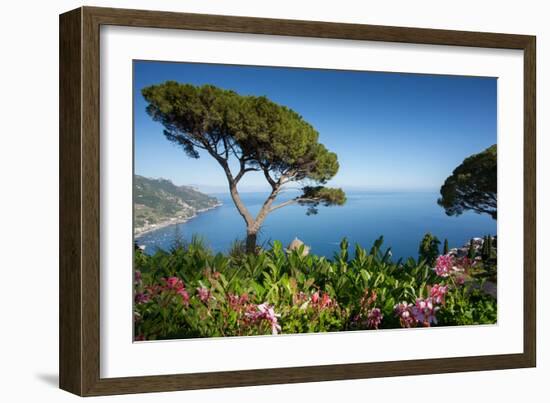 Villa Rufolo, Ravello, Costiera Amalfitana (Amalfi Coast), UNESCO World Heritage Site, Campania-Frank Fell-Framed Photographic Print