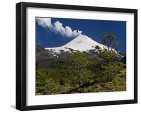 Villarrica Volcano, Villarrica National Park, Chile-Scott T. Smith-Framed Premium Photographic Print