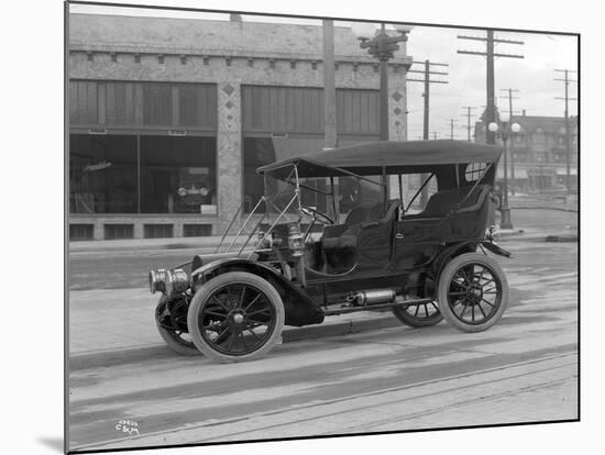 Vintage Automobile, Seattle, 1915-Ashael Curtis-Mounted Giclee Print