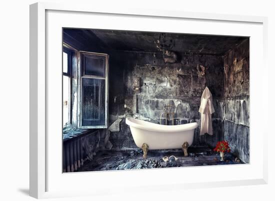 Vintage Bathtub in Grunge Interior-viczast-Framed Art Print