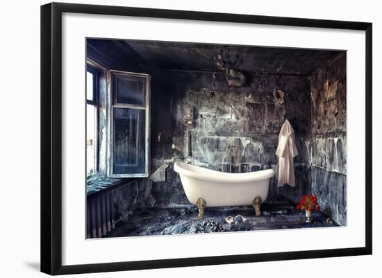 Vintage Bathtub in Grunge Interior-viczast-Framed Art Print