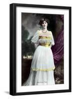 Viola Tree (1885-193), English Actress, 1906-null-Framed Giclee Print