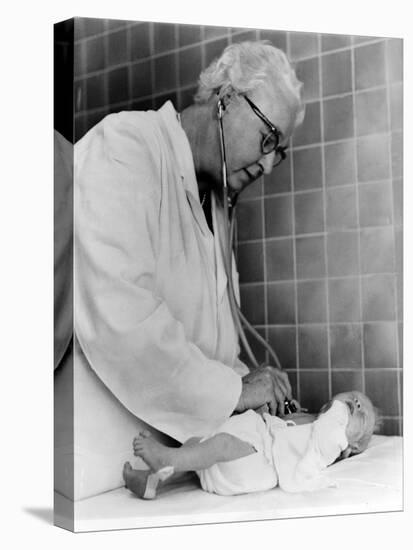 Virginia Apgar, American Neonatologist-Science Source-Stretched Canvas