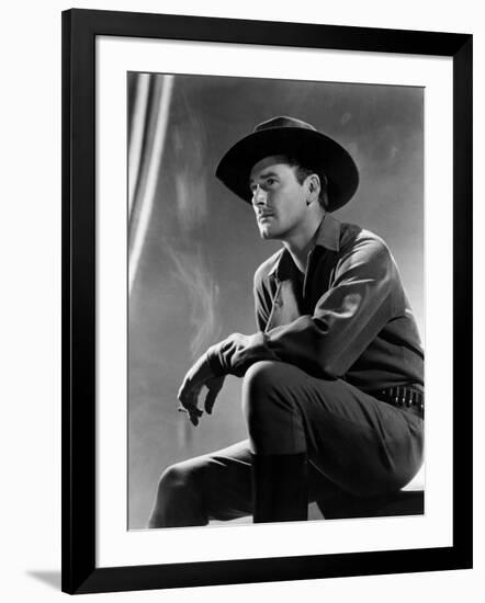 Virginia City, Errol Flynn, 1940-null-Framed Photo