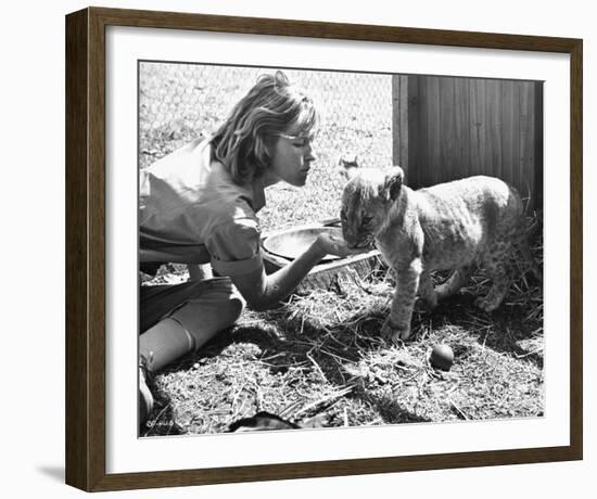 Virginia McKenna - Born Free-null-Framed Photo