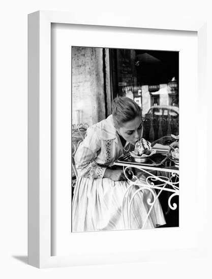 Virna Lisi Eating an Ice-Cream in Rome-Angelo Cozzi-Framed Photographic Print