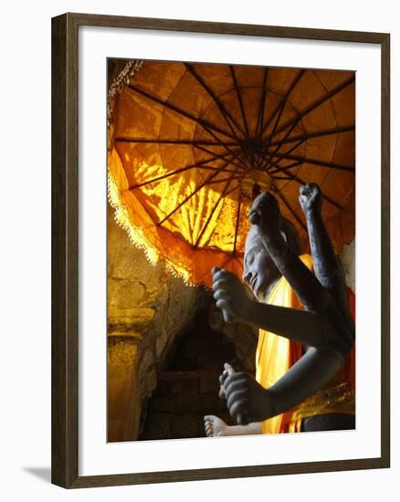 Vishnu Statue, Angkor Wat, Angkor, UNESCO World Heritage Site, Siem Reap, Cambodia-null-Framed Photographic Print