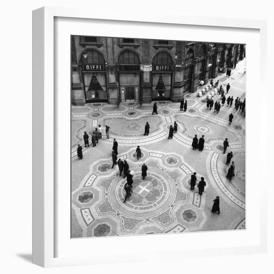 Vittorio Emanuele II Gallery, Milan 1950s-Mario de Biasi-Framed Giclee Print