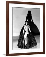 Vivien Leigh, Gone with the Wind, directed by Victor Fleming, 1939 (b/w photo)-null-Framed Photo