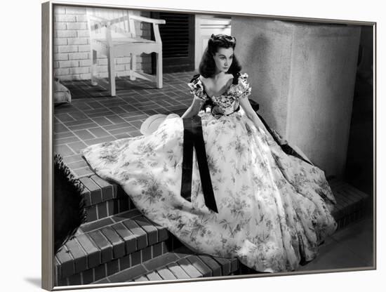 Vivien Leigh, Gone with the Wind, directed by Victor Fleming, 1939 (b/w photo)-null-Framed Photo