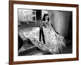 Vivien Leigh, Gone with the Wind, directed by Victor Fleming, 1939 (b/w photo)-null-Framed Photo