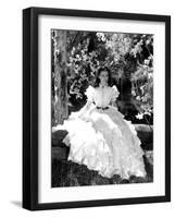 Vivien Leigh, Gone with the Wind, directed by Victor Fleming, 1939 (b/w photo)-null-Framed Photo